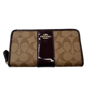 Coach Signature C Patent Leather Zip-Around Wallet Accordion Wallet Brown